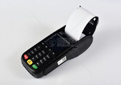我在qq申請一臺pos機